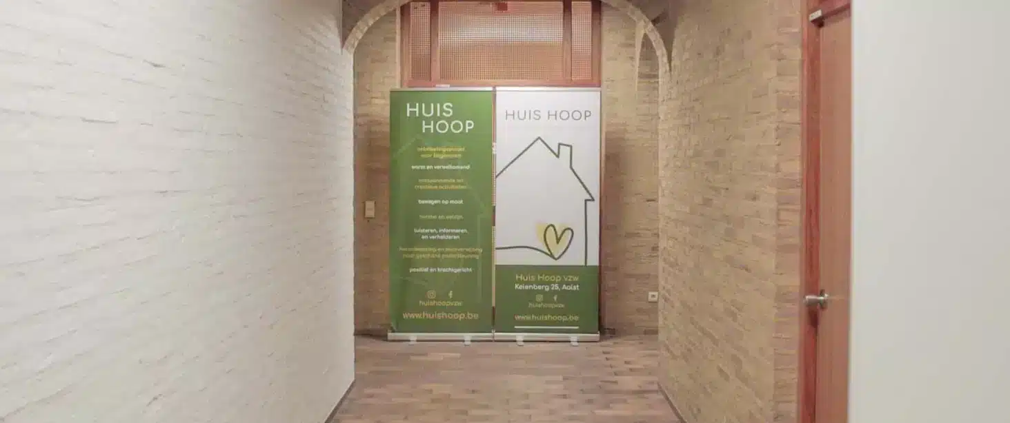 A warm interior for Huis Hoop vzw