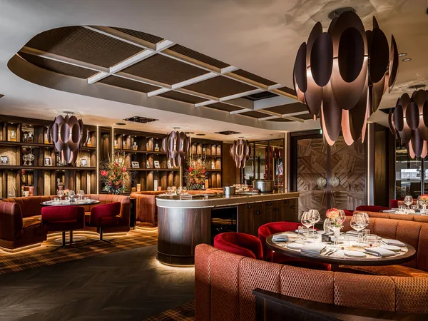 Verbouwing 3e etage Philips Stadion, afbeelding 1