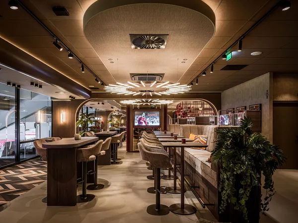 Verbouwing 3e etage Philips Stadion, afbeelding 4